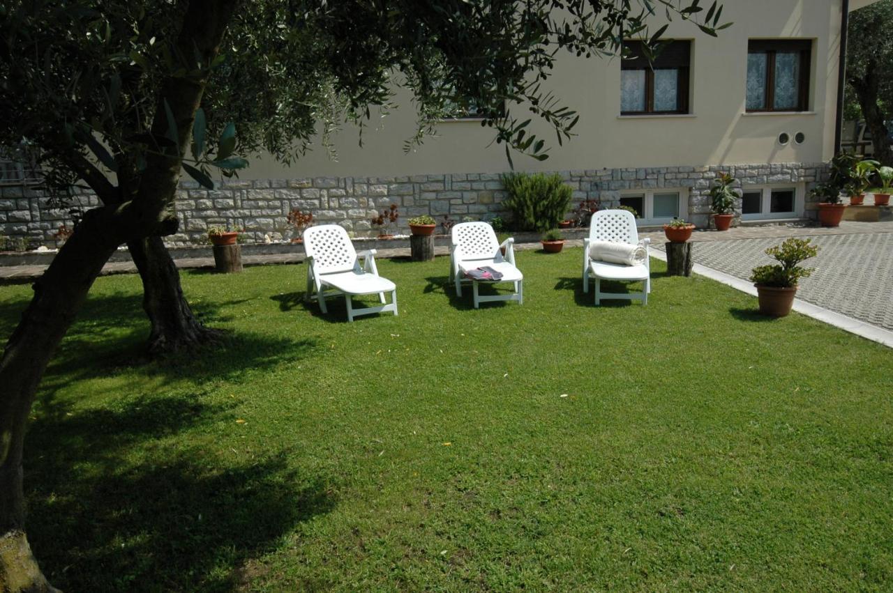 La Corte Di Magu Malcesine Bagian luar foto