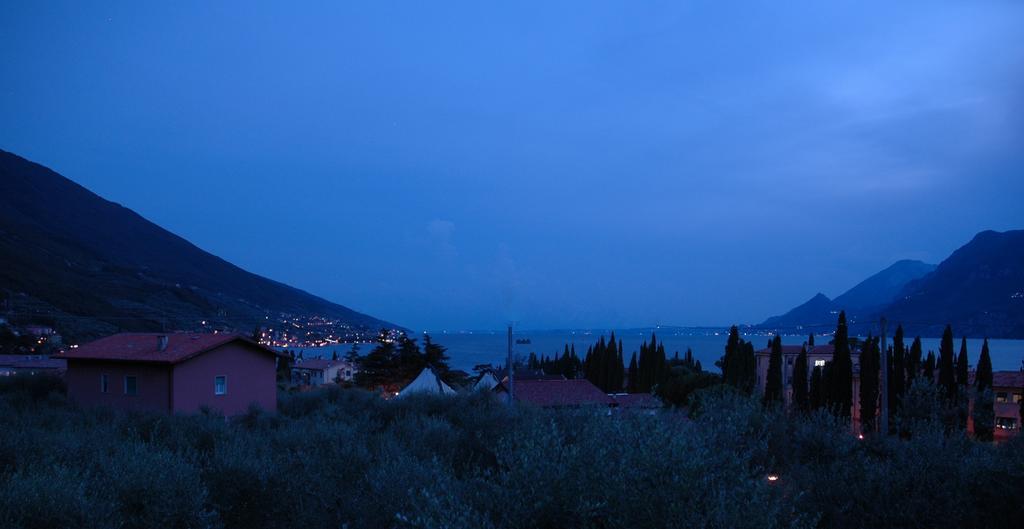 La Corte Di Magu Malcesine Bagian luar foto